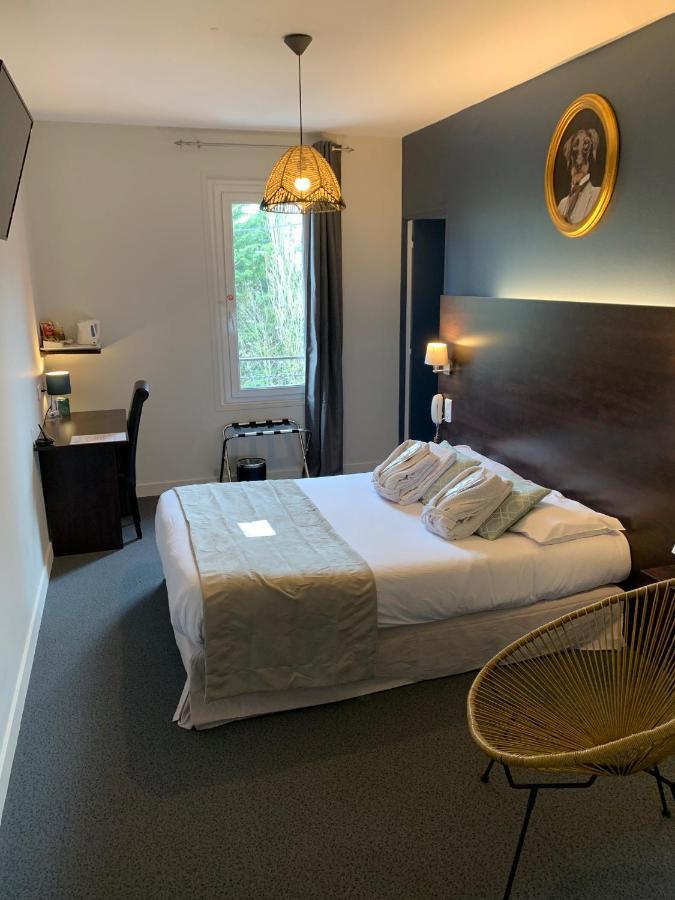 Logis Hotel Aux Berges De L'Aveyron Onet-le-Chateau Luaran gambar
