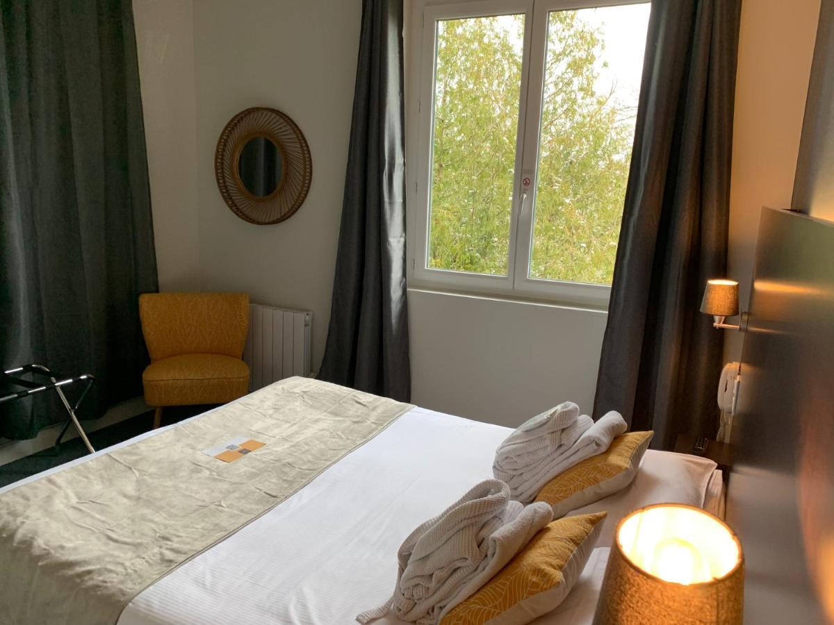 Logis Hotel Aux Berges De L'Aveyron Onet-le-Chateau Luaran gambar