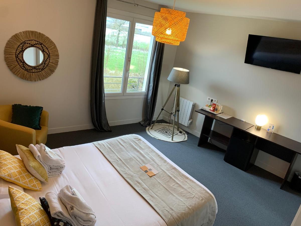 Logis Hotel Aux Berges De L'Aveyron Onet-le-Chateau Luaran gambar